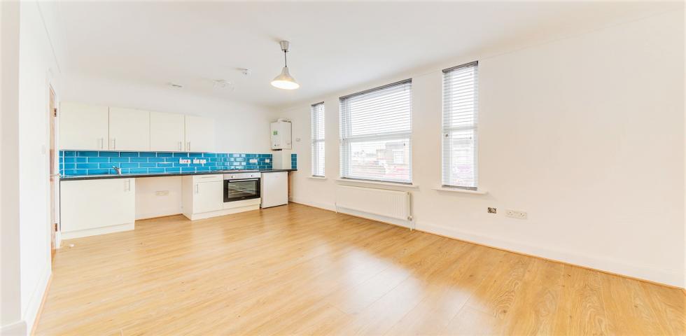 Modern and Central Apartment High Road, Willesden Green